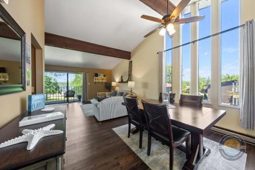 Modern Lake Geneva Condo with Views - image 6