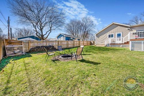 Pet-Friendly Lake Geneva Home with Game Room - image 14