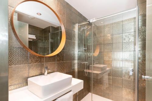 Bex Holiday Homes - image 36