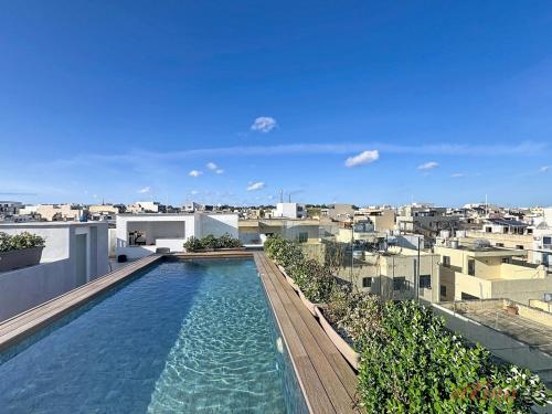 Pool, South 32 Hotel by Zzzing in Birzebbuga
