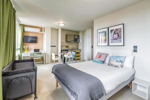 Appart'hotel Toulouse Zenith in Casselardit