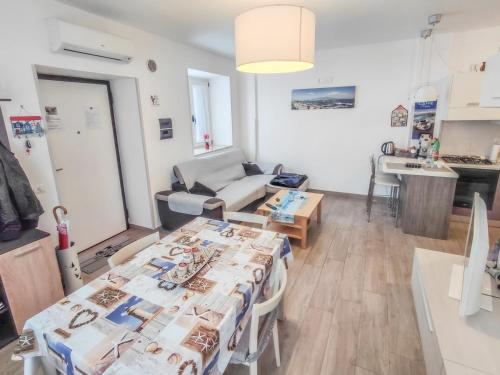Raiamar Living Apartment