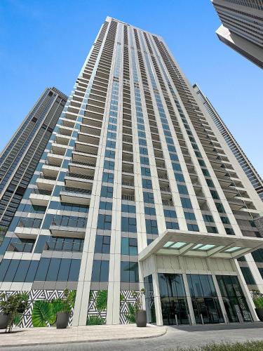 Brand New Elegant 1BDR in Downtown Views -21 - image 4