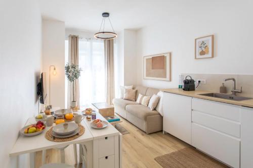 2BR - Heart of Juan-les-Pins