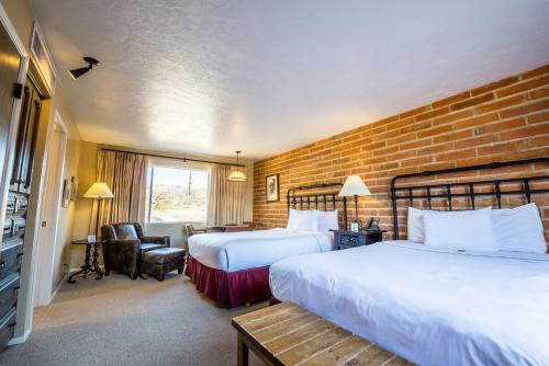 Tanque Verde Guest Ranch - image 19