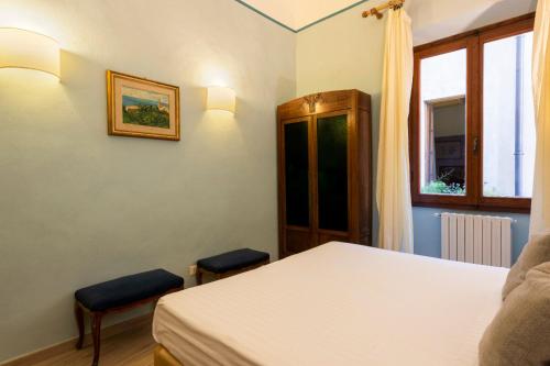 Apartments Florence- Sprone next to Ponte Vecchio - image 14