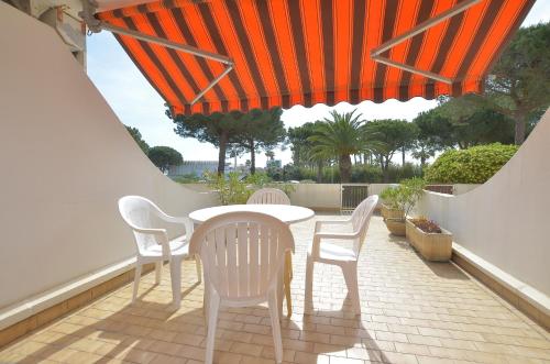 Golfe Vermeil - Appartement avec Grande Terrasse à Proximité de la Plage