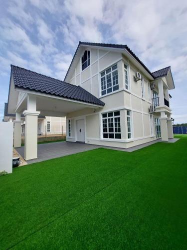 The Pine Home Villa Ayer Keroh Jasin Melaka
