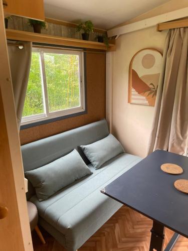Le Cabanon de la Grenouille in Paray Le Fresil