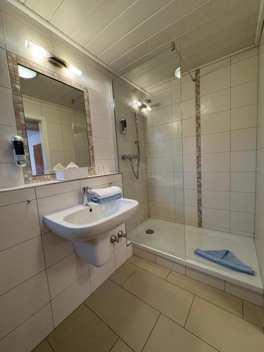 Hotel Zum Hanseaten - image 5