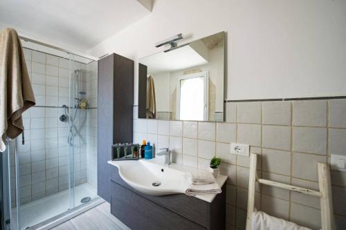 Facilities, Villa Trullo Saraceno by Villa Plus in Ramunno I