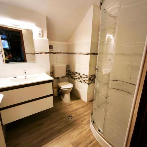 Liget Fruit Garden Family Apartman in Залакарош