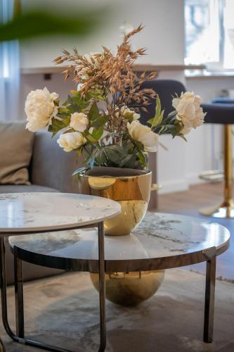 Golden Luxury Apartment- Self Check-in in Paneveža