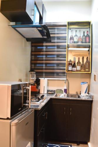 ผับ/เลาจน์, Skye Palace Apartment - Royal Retreat in อะคูร์