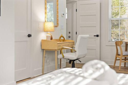 Facilities, Cozy Atlanta Studio Near Downtown & Airport in Cascade Road
