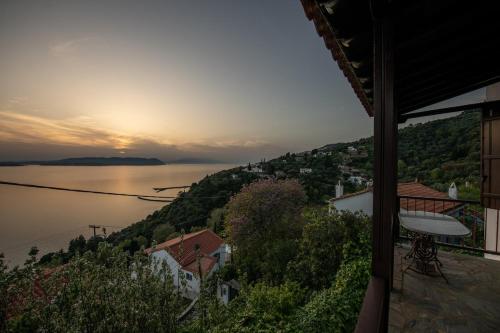 Iekārtas, Aegean Panorama in Klima (Magnisia)