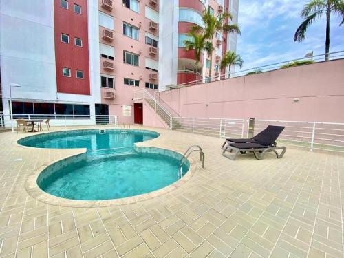Swimming pool, Conforto Superior perto do Centro e Mar 303B in João Paulo