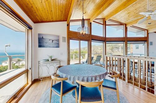 . Gualala Harmony House