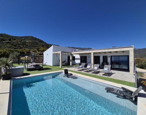 Recently built Independent Home El Limonar and with a hot tub gîte à louer El Cerval