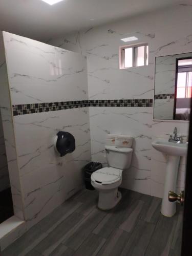Hotel Agora in انسنادا