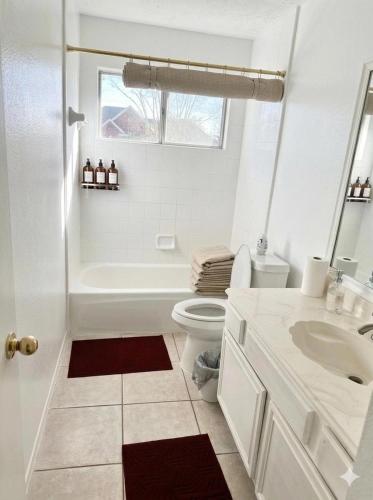 Room - with Free Wifi in Sugar Land, USA