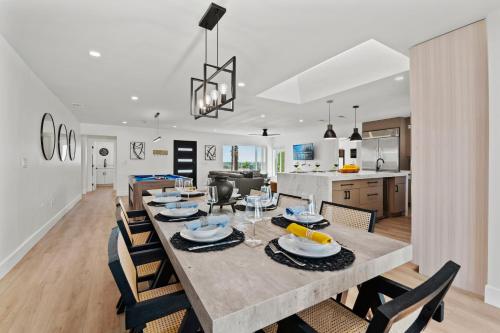 Villa Del Cerro- New Listing Special! in Del Cerro