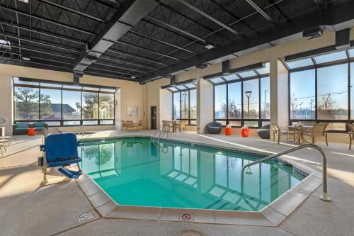 Kilátás, Drury Inn & Suites Joplin in Joplin (Missouri)