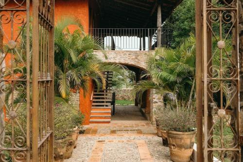 El Mesón de Don José (El Meson de Don Jose) in Talpa de Allende