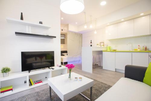 Friday Apartments - image 2
