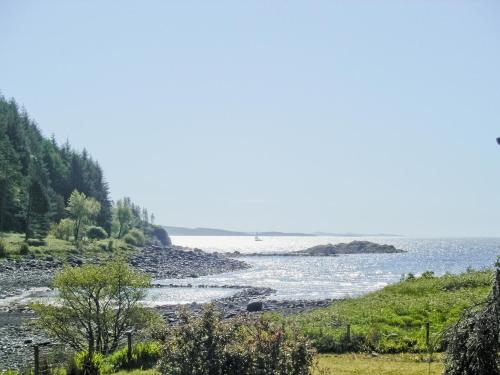 Vaade, Shore Cottage - S4600 in Stonefield