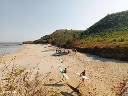 Twins Homestay Ekas Buana in Tanjung Ringgit