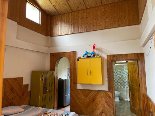 Eagle Eye Homestays in Manali