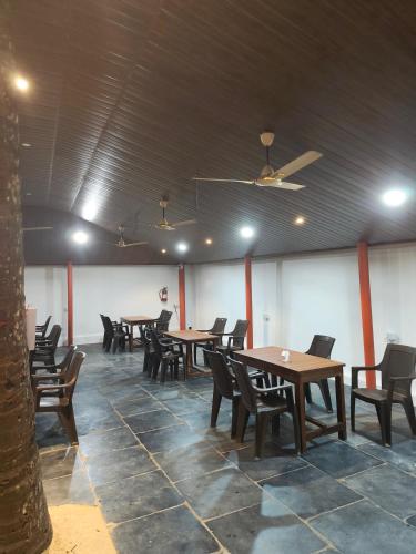 Kamaxi Beach Resort in Polem