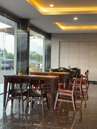 Ristorante, The Quadrant Hotel Ocarina Batam in Isola di Batam