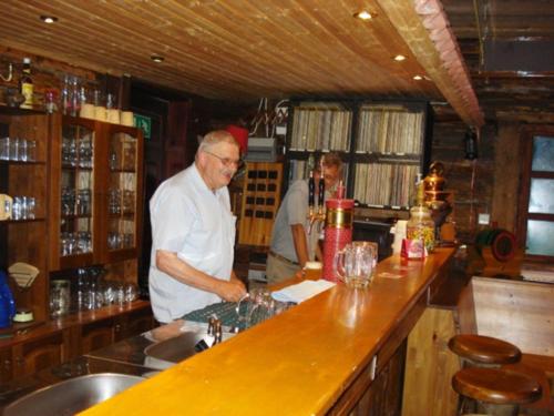 Krogs/atpūtas telpa, Chalet Glamping in Īgaste