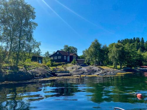 外部景觀, Family Cabin Close To The Water Near Mjøsvågen (Family Cabin Close To The Water Near Mjøsvagen) in 福特蘭斯沃格