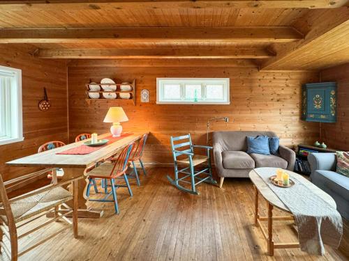 外部景觀, Family Cabin Close To The Water Near Mjøsvågen (Family Cabin Close To The Water Near Mjøsvagen) in 福特蘭斯沃格
