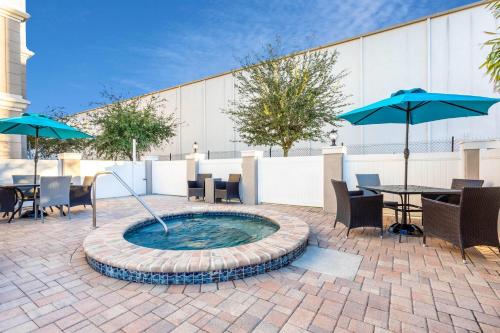 La Quinta by Wyndham Tampa Central in Tampa, USA