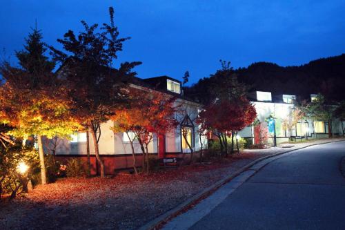 숙소 외관, 평창현대스위트빌리지 (Pyeongchang Hyundai Resort) in 평창