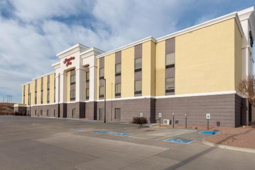 Hampton Inn La Junta - main image