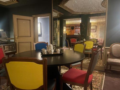 Oranienburg Vintage Hotel - Private Garden Residence in 비안덴