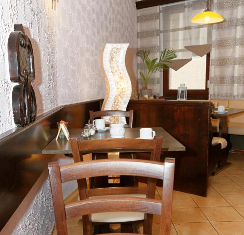 Létesítmények, Hotel Huttl - Garni in Worms városközpont