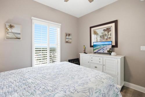 Unit 1603 Condo - image 33