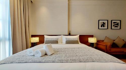 Marwin Monique Hotel Room Type - Deluxe Double Room with Bath