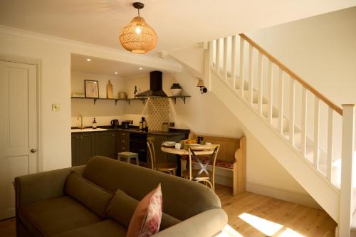 virtuve, Great Ashley Farm Holiday Cottage & Shepherds Huts in Winsley