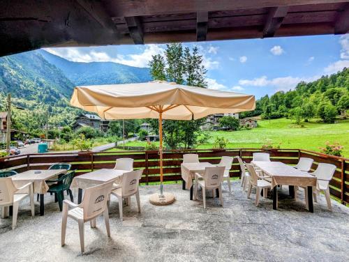 Hotel Ristorante Sasso Remenno in Val Masino