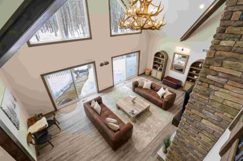 Pocono Retreat: Finnish Barrel Sauna, Hot Tub & Arcade