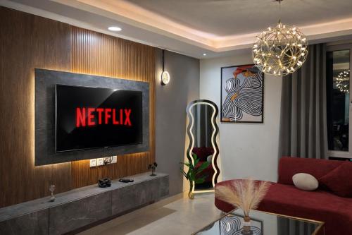 TWO BEDROOMS EXECUTIVE APARTMENT- Gold crest Residency DHA Phase 4 LAHORE - image 6