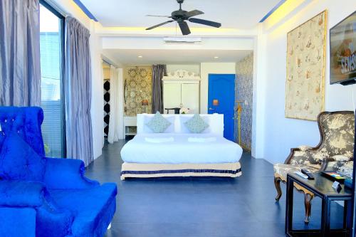 room detail thumbnail 0