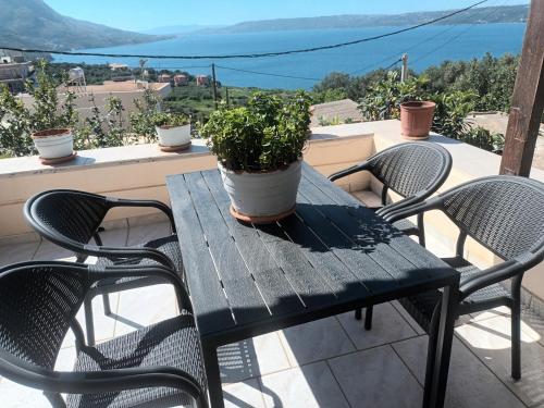 Olympic View Guesthouse in Armeni